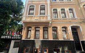 โรงแรมนิว เฮาส์